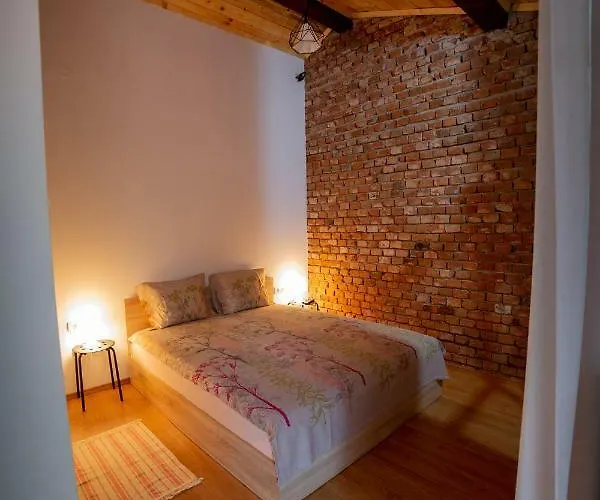 Къща за гости Garden *