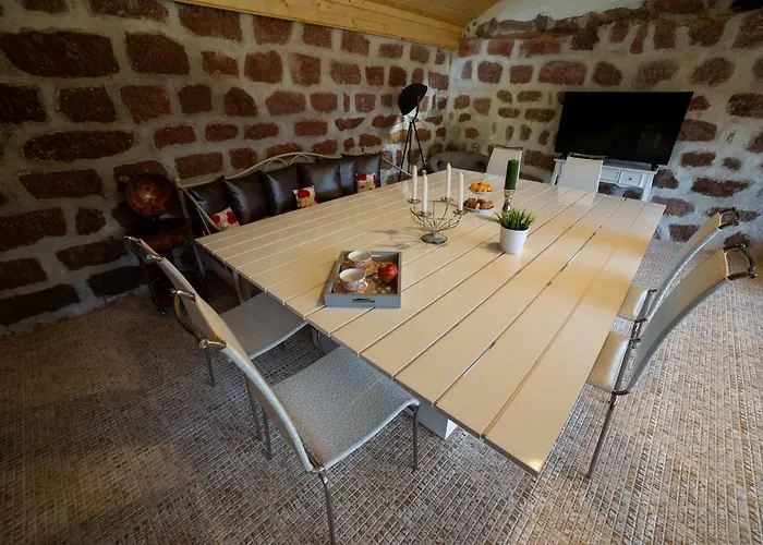 Къща за гости Garden Белоградчик