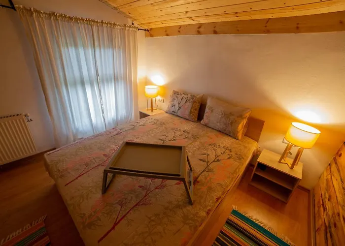 Къща за гости Garden *