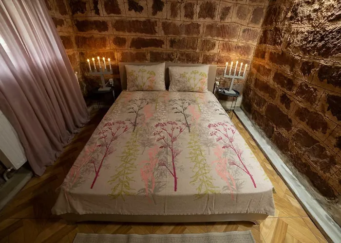 Къща за гости Garden *